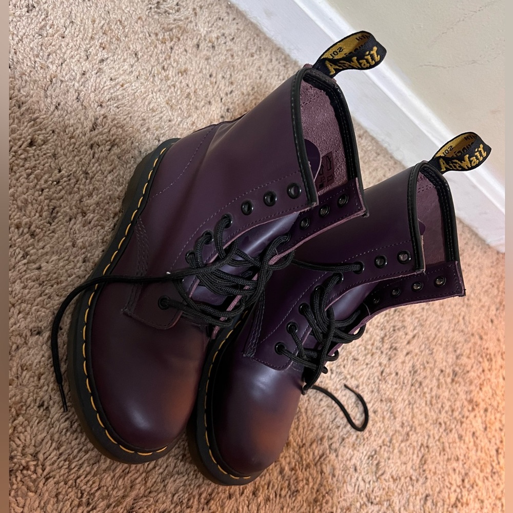 Dr. Martens 1460 Pascal Smooth Leather Purple Air Wair Boots US 6 Women